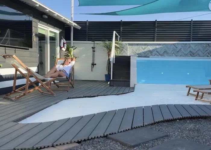 Heated Glass Pool And Holiday home *